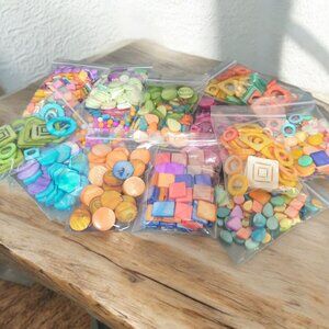 Dyed Shell Bead Lot – Jewelry Making Supplies / Mother of Pearl Mix